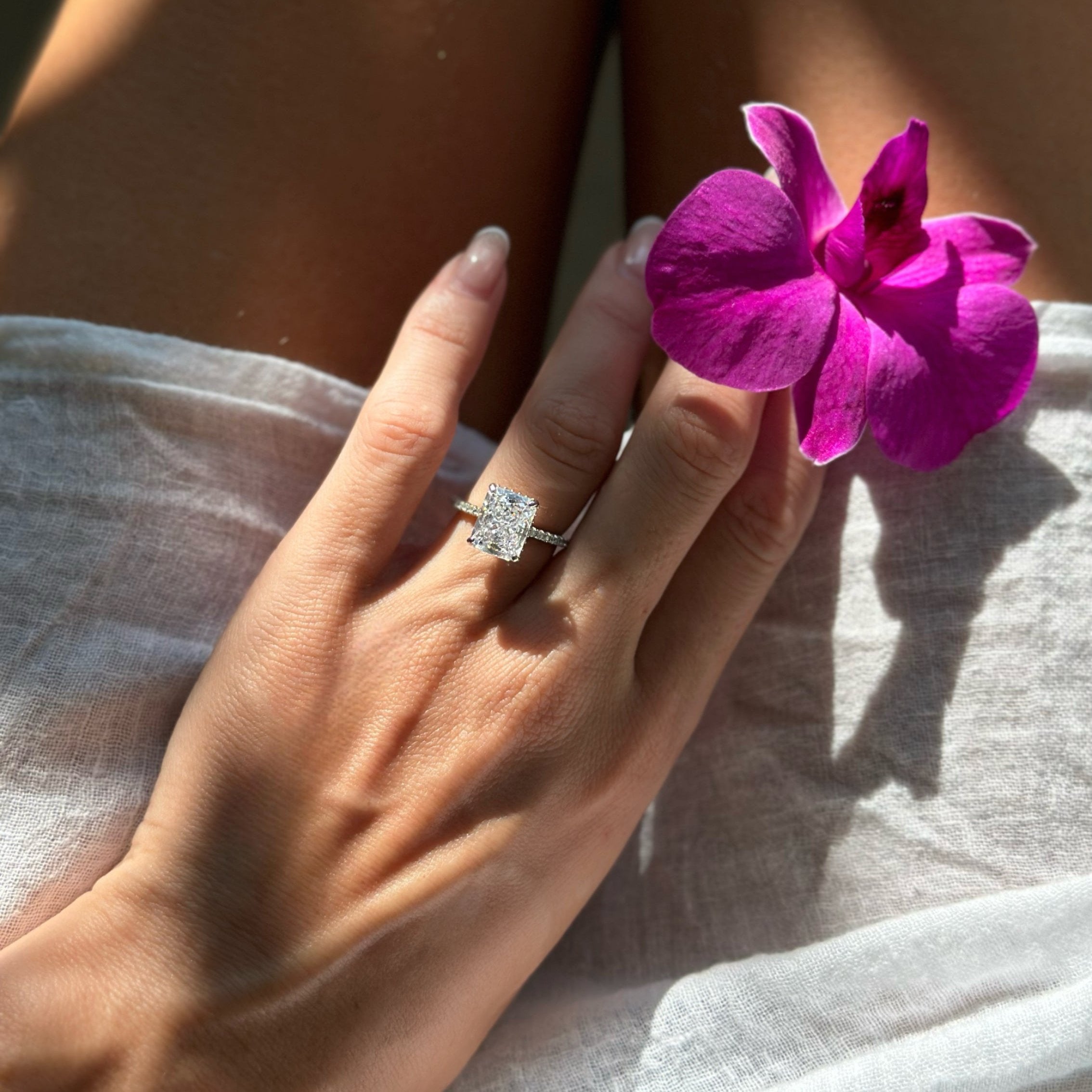 Alaia 4CT Radiant Cut S925 Sterling Silver Promise Ring | Affordable Engagement Ring with Hidden Halo & Pave Band | Hypoallergenic, Tarnish-Free 8A Cubic Zirconia | Stacking Jewellery for Weddings & Anniversaries | Buy in London, UK | Luxora London