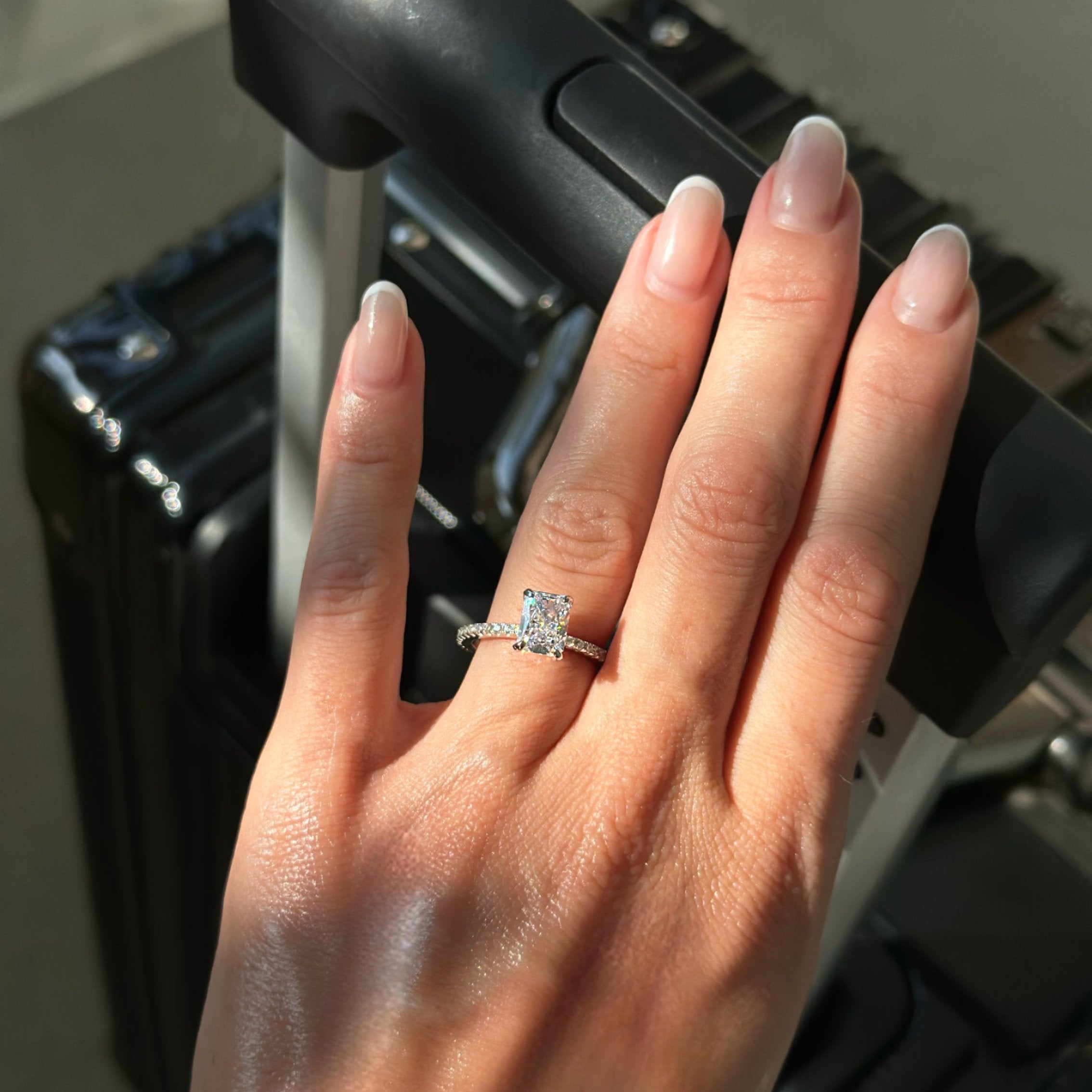 Mini Alaia Radiant Cut Diamond Engagement Ring - Luxora London