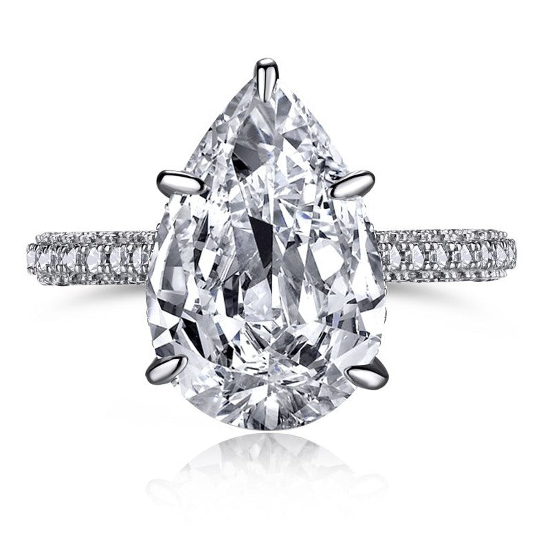 Luxe Pear Cut Diamond Engagement Ring - Luxora London