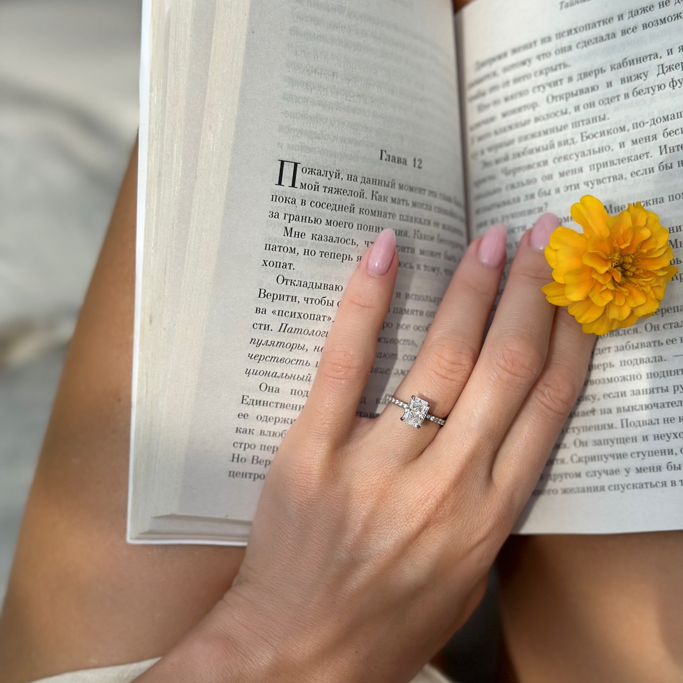 Mini Alaia Radiant Cut Diamond Engagement Ring - Luxora London