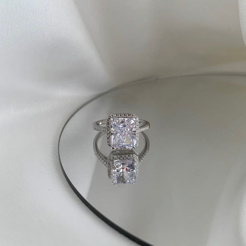 Jasmine Radiant Cut Diamond Engagement Ring - Luxora London